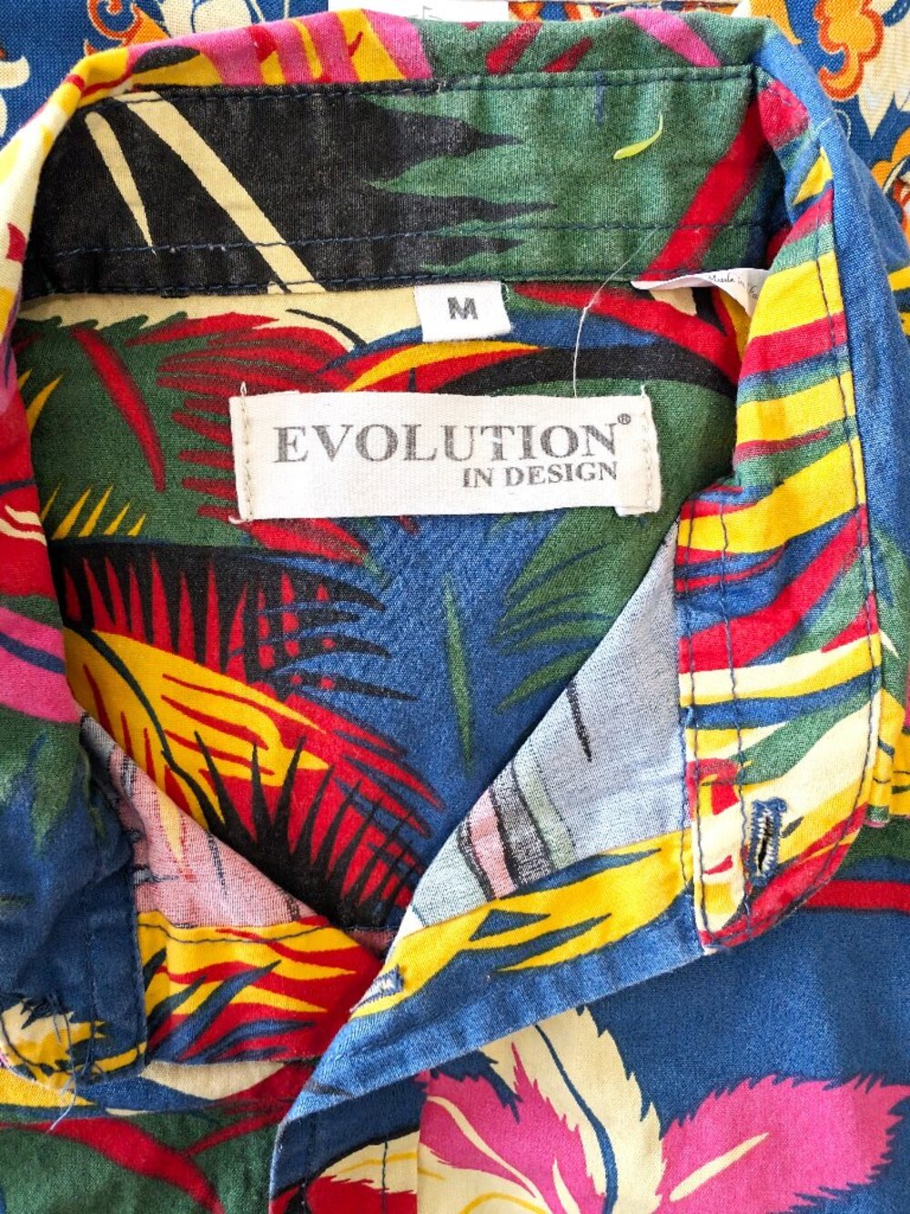 Evolution in Design Tropical Hawaiian Short Sleeve Shirt Size M - Picture 3 of 4